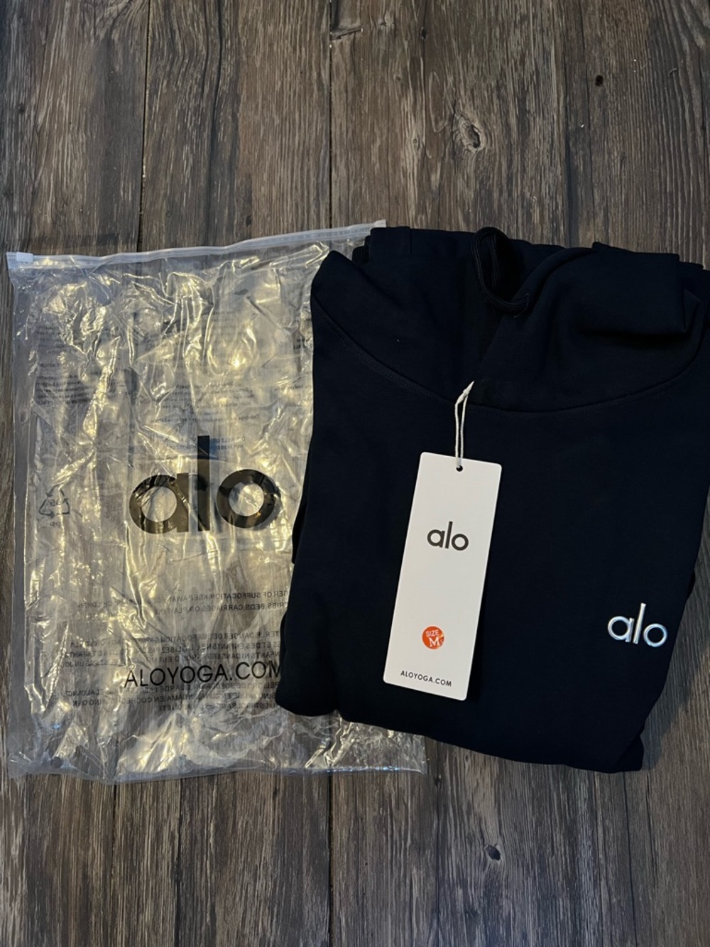 Alo Men’s Navy Blue Hoodie Set Size M Brand New